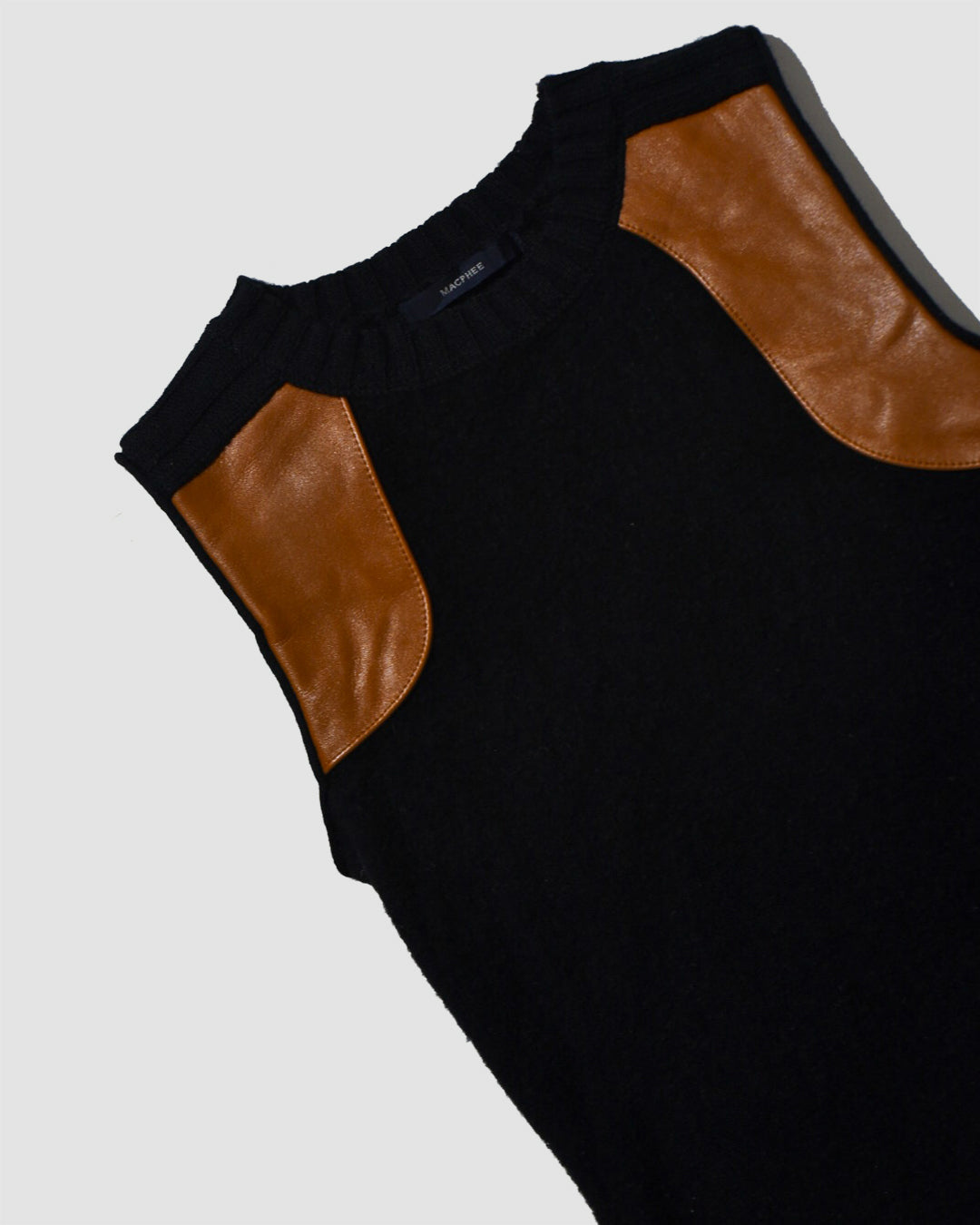 MACPHEE LEATHER PATCH SLEEVELESS TOP - S